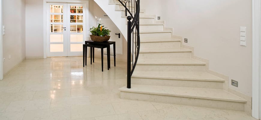 Treppe Konfigurator: Konfigurieren Sie Ihre Treppe und erhalten Sie eine präzise Preisberechnung
