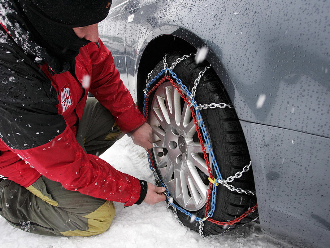 Welche Schneeketten für SUV passen zu Ihrem Reifen und Fahrstil? Entdecken Sie es bei Schneeketten4u