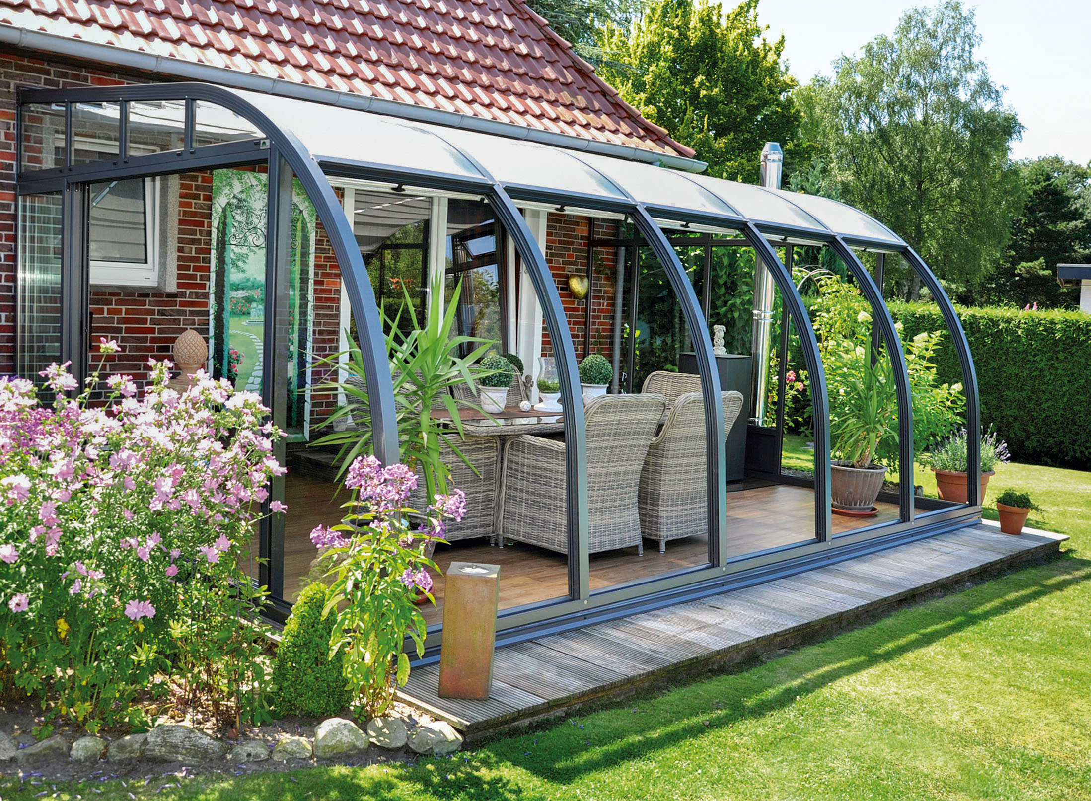 Warum ein Carport aus Metall die beste Wahl für Ihr Fahrzeug ist