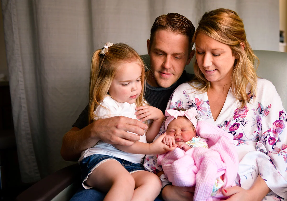 Willkommen kleines Wunder – Sanftes Newborn Babyshooting